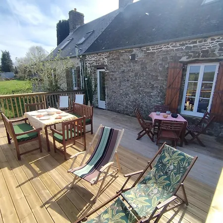 Chalet Des Roches Roche D'Oetre Suisse Normande Saint-Philbert-sur-Orne Exterior foto