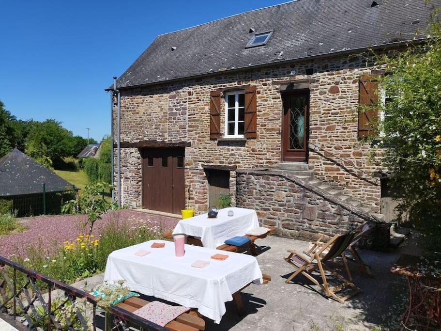 Des Roches Roche D'oetre Suisse Normande * Saint-Philbert-sur-Orne
